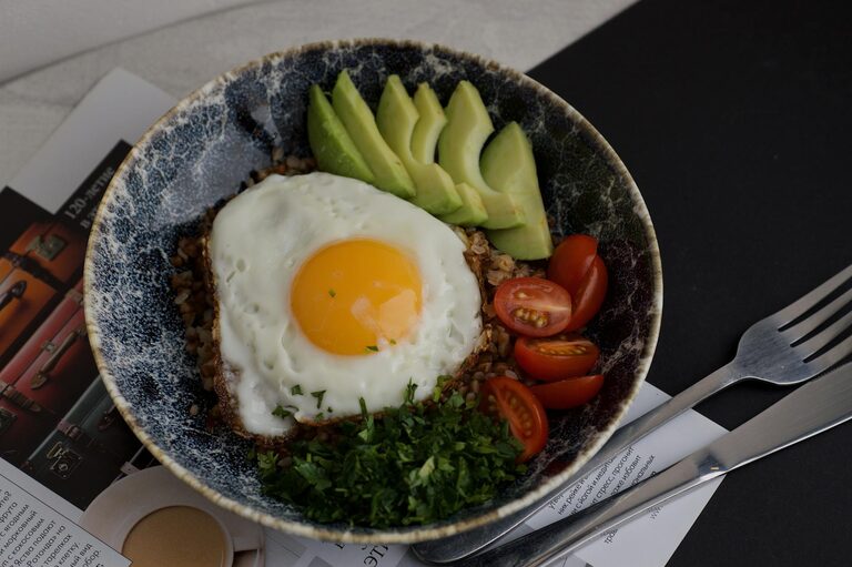 How to Plan Balanced Meals Without Stress: A Simple Guide